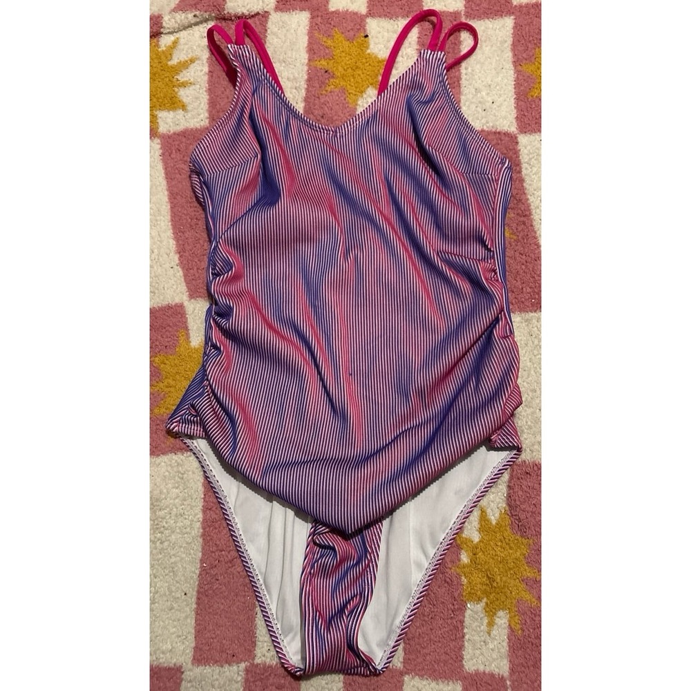 Women's Purple/Pink Gradient Ribbed One‎ Piece Swimsuit w/ Side Ruching, Medium